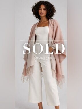 #89 🌷 Soia & Kyo Blush & Cream Colorblock Fringe Shawl | One Size | Soft Wrap
